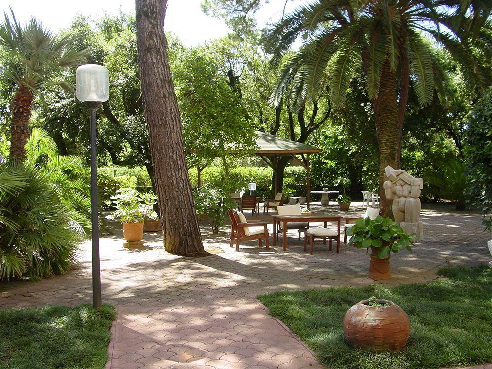 Albergo Battelli (Adults Only) Marina di Pietrasanta Kültér fotó