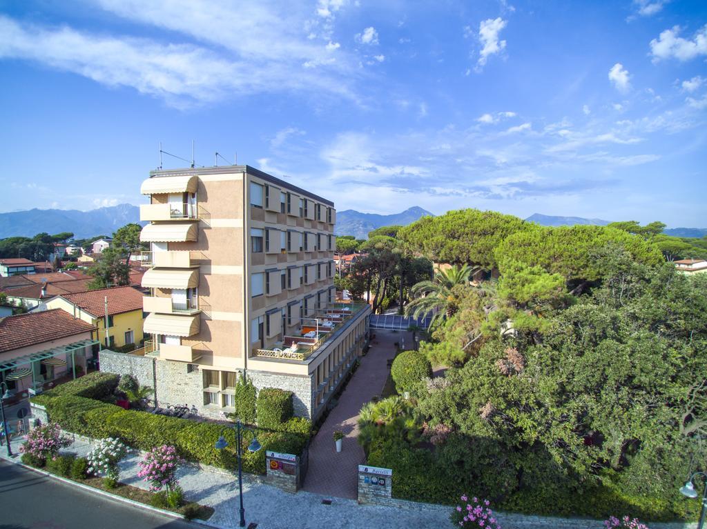 Albergo Battelli (Adults Only) Marina di Pietrasanta Kültér fotó