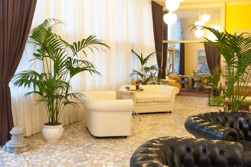 Albergo Battelli (Adults Only) Marina di Pietrasanta Kültér fotó