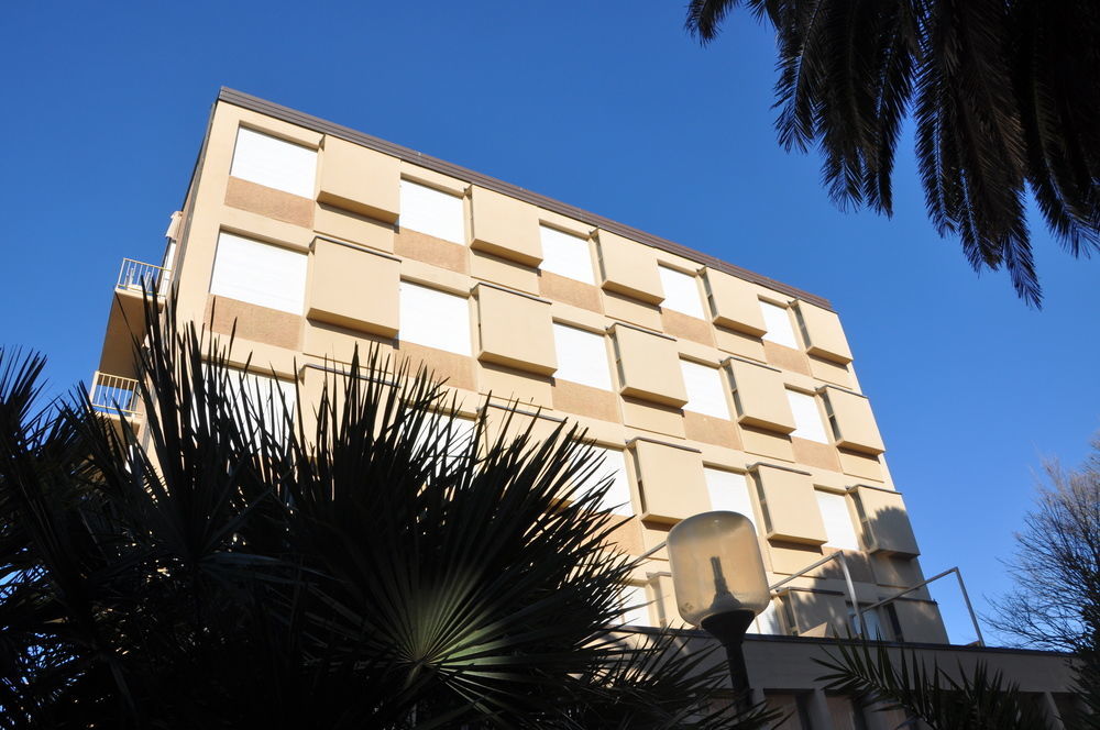Albergo Battelli (Adults Only) Marina di Pietrasanta Kültér fotó